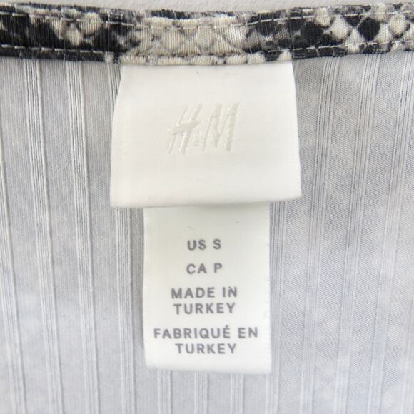 H&M Gray Snakeskin Python Sexy V-Neck Long Sleeve Body Suit Small - Picture 4 of 7